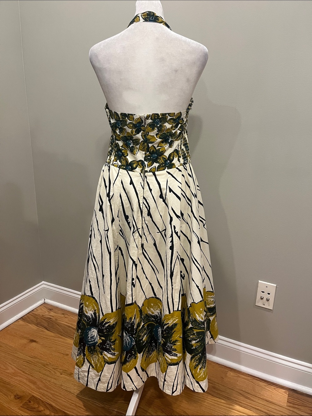 Girls from Savoy Anthropologie Floral Halter/ Srapless Dress - Picture 5 of 12